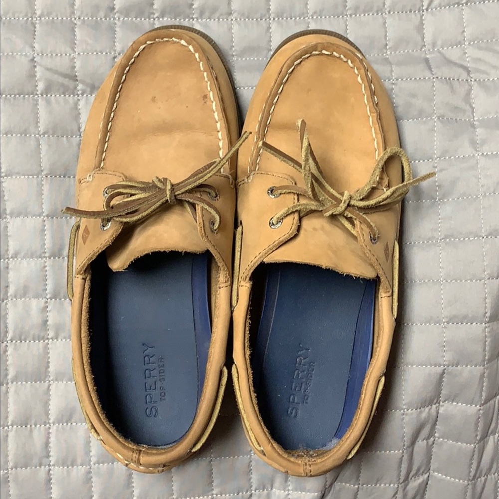 Men’s Sperry shoes